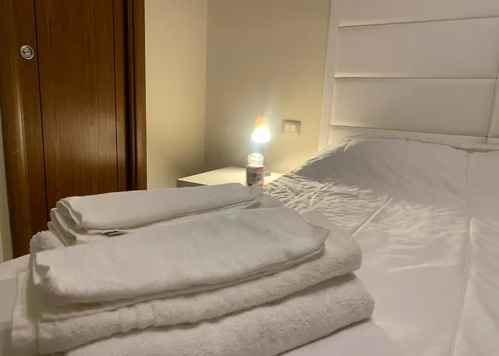 Chiara * ריביסונדולי